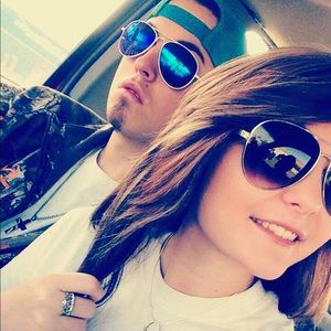 Meet your Posher, Chase